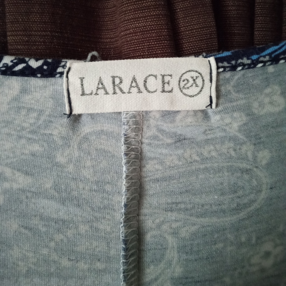 LARACE - Picture 3 of 6